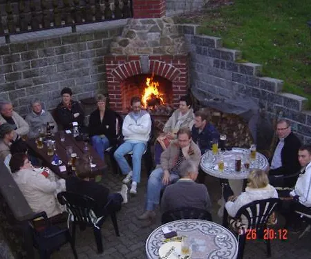 Gaststaette & Alte Muehle Guest house
